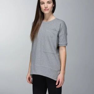 Lululemon Heathered Grey Short Sleeve Mudra Sweatshirt Oversized Sweater - Sz 6*